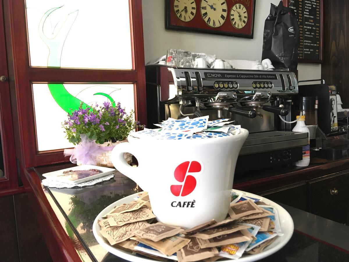 阿尔贝格萨珀丽酒店 托莱 外观 照片